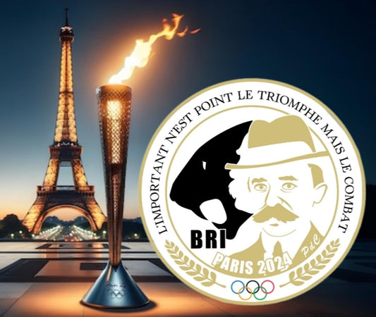 Écusson Pvc JO BRI hommage à Pierre de Coubertin.                             --en cours de réapprovisionnement Livraison prévue fin Juin---